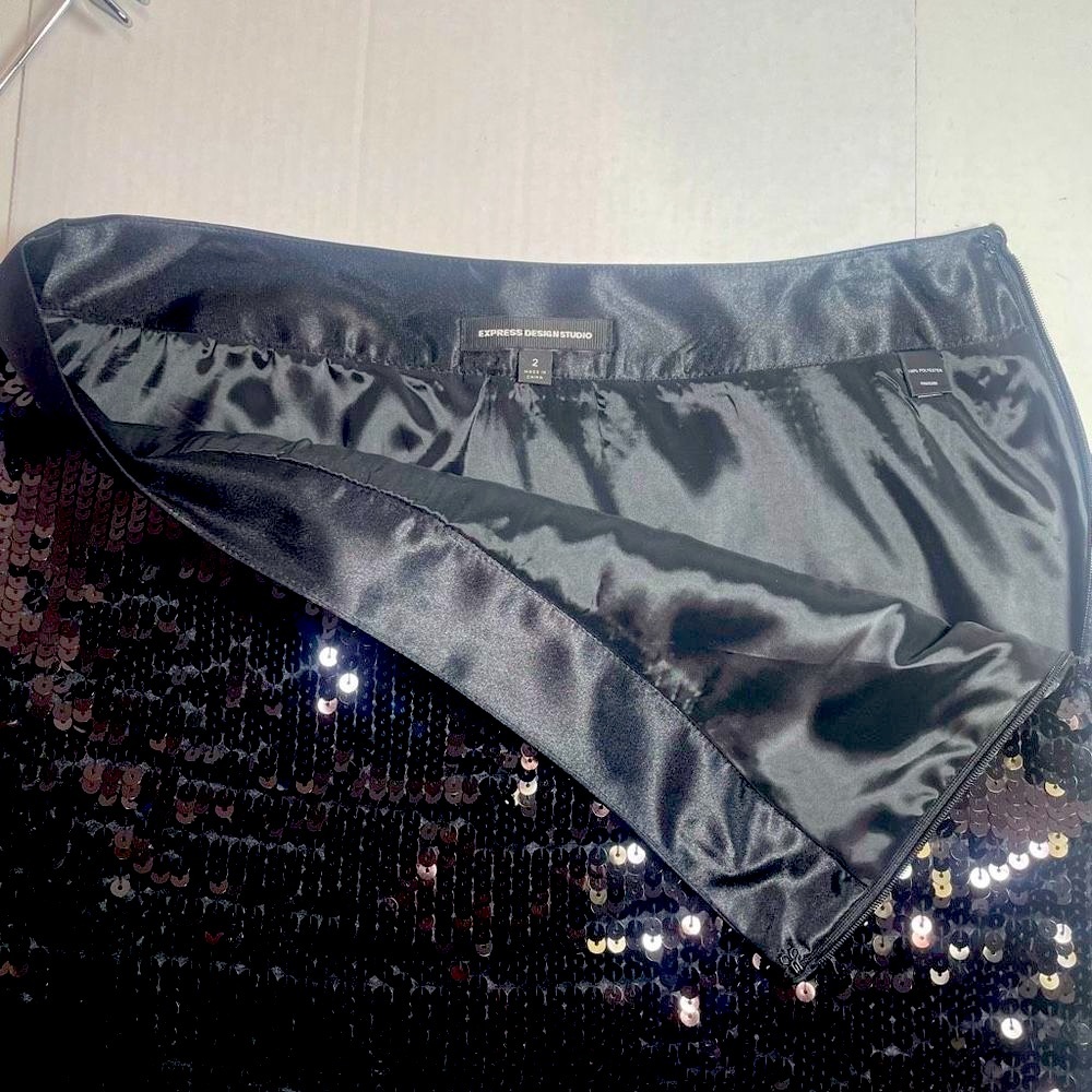 Express Design Studio Sequin Miniskirt Size 2 Pri… - image 3